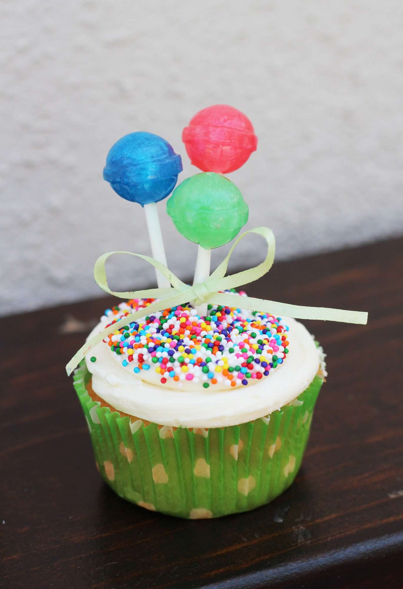 Balloon Bunch Cupcake Toppers