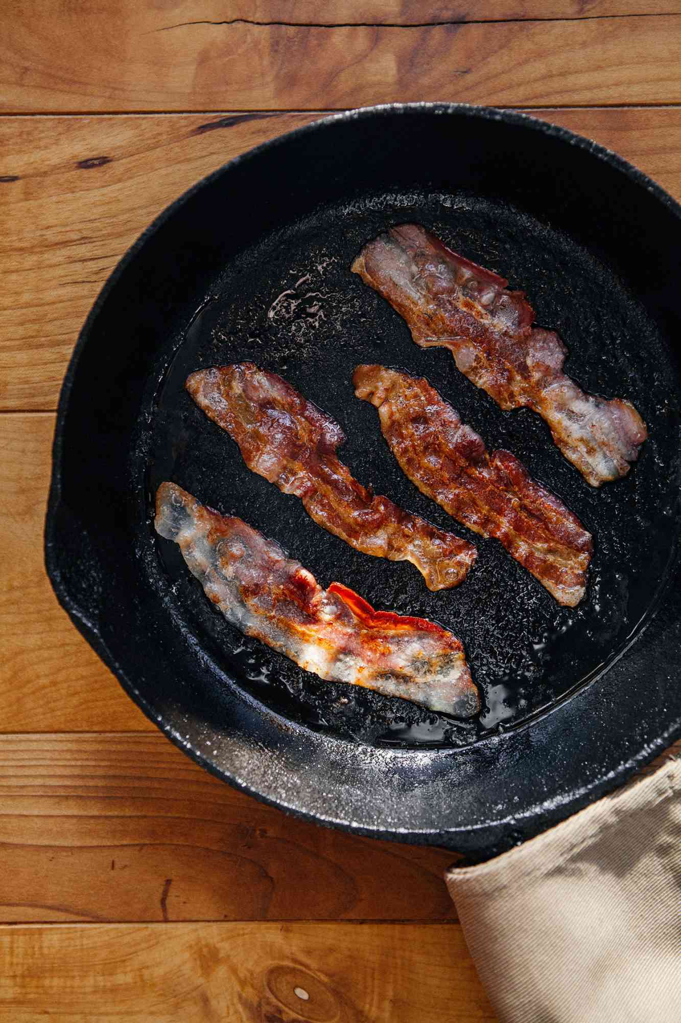 Bacon in Pan