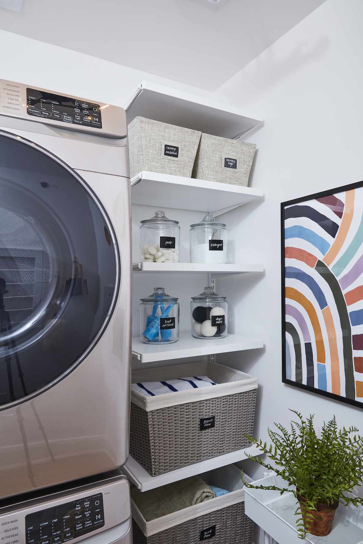 Ideas For What To Use For Walls In Laundry Room los angeles 2022
