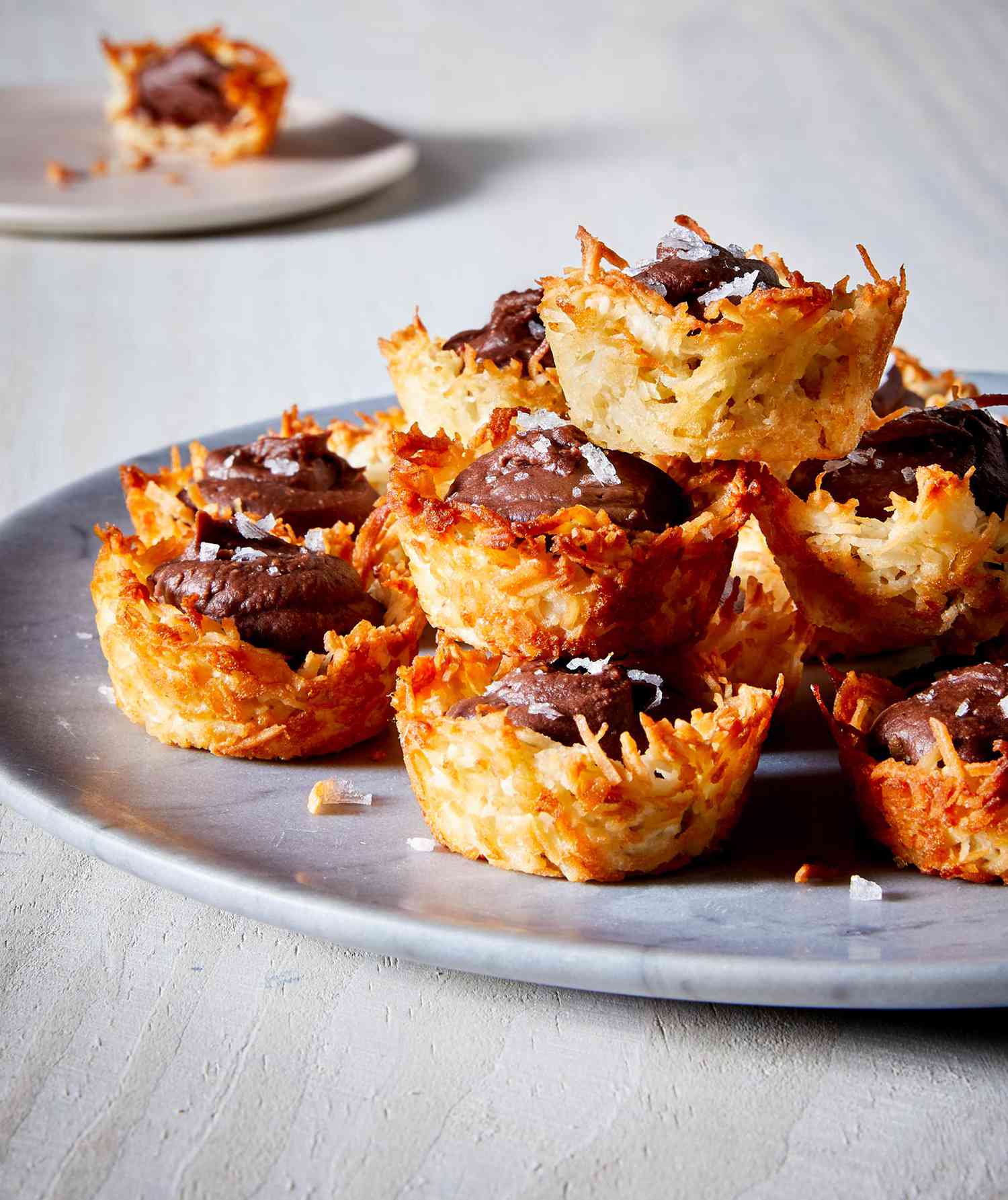 Healthy Desserts Recipes: Dark Chocolate Coconut Tartlets