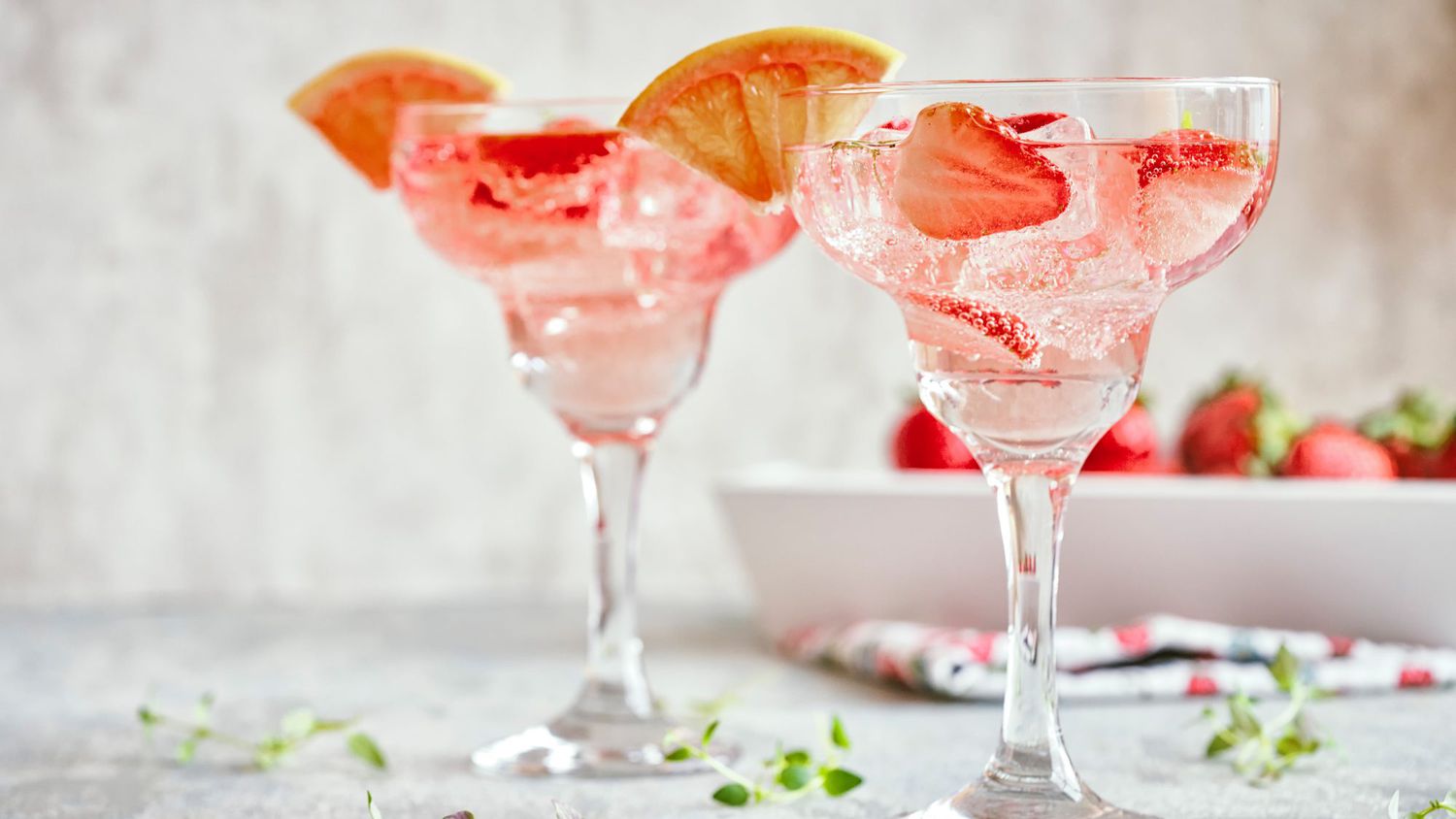 Wine Spritzer Recipe and Guide | Real Simple