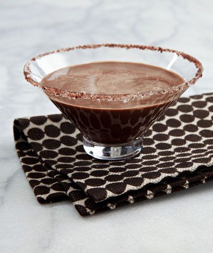 Halloween cocktails recipes - Chocolate Malted Martini
