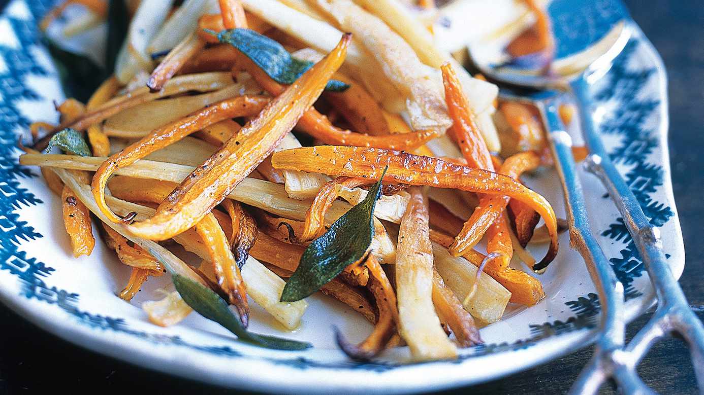 best-Carrot-recipes: Roasted Parsnips and Carrots With Sage