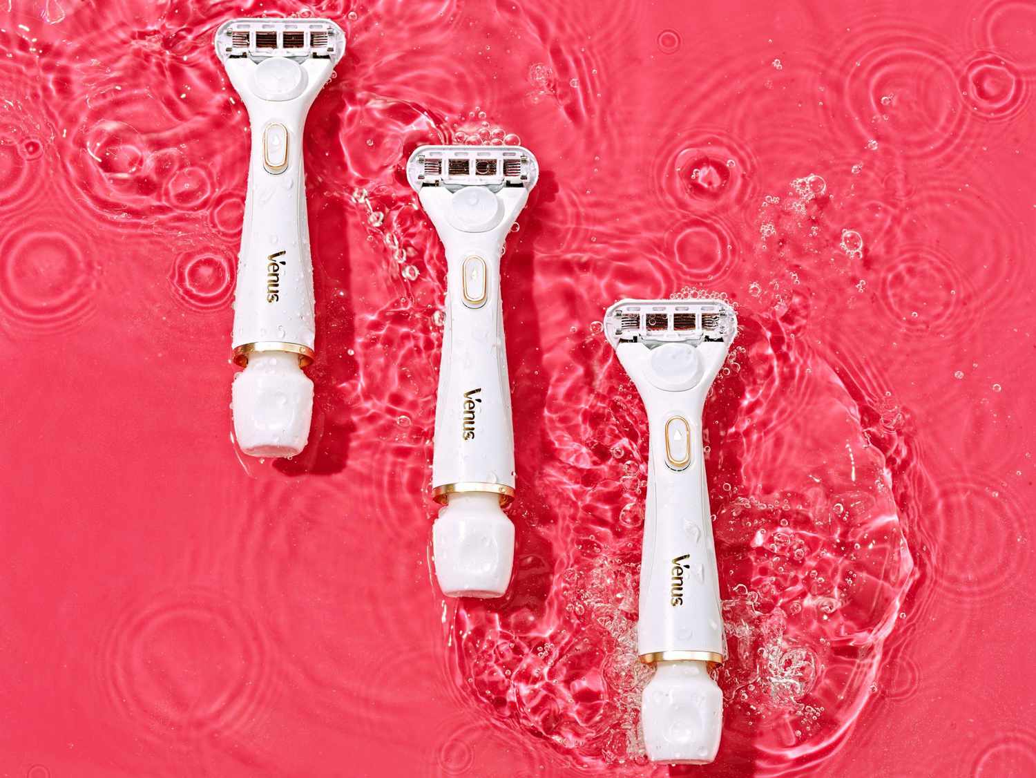 Venus Radiant Skin Razors: best beauty products for May 2021