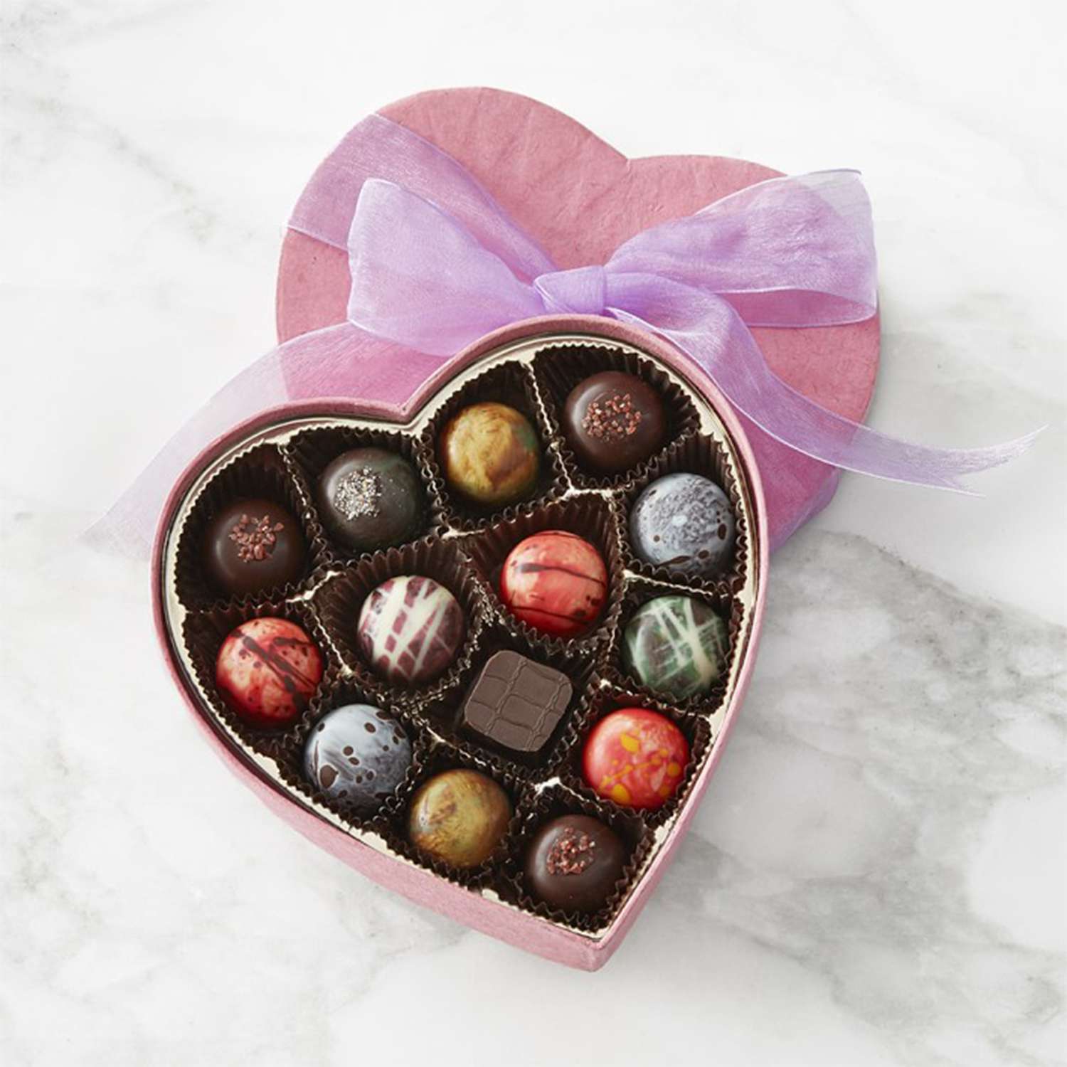 Knipschildt Heart Chocolate Box, 14 Pieces