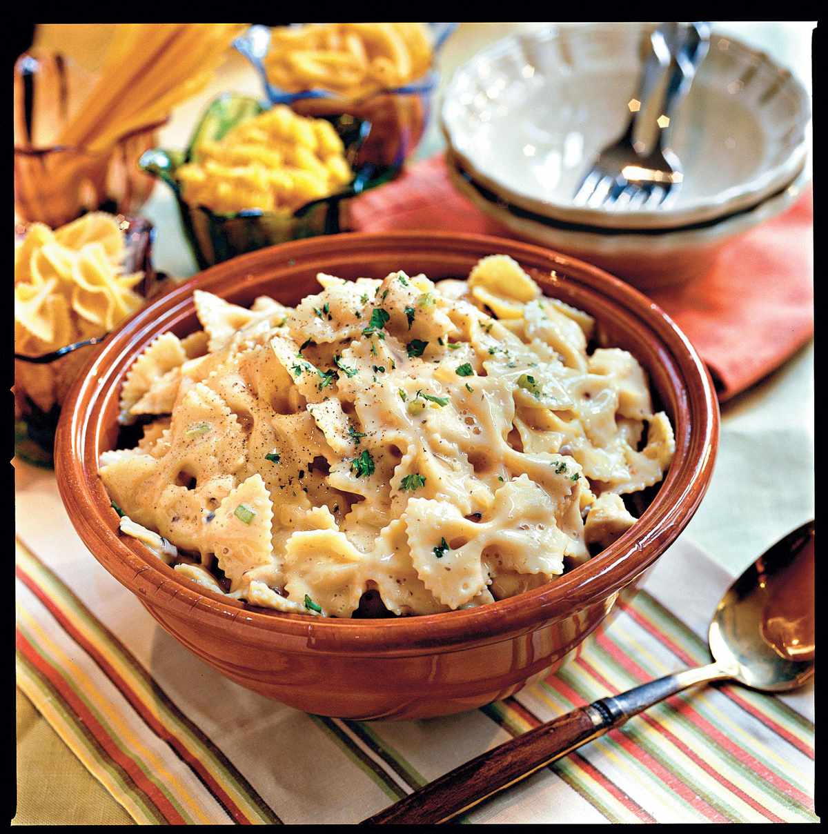 Easy Pasta Recipes: Chicken and Bow Tie Pasta