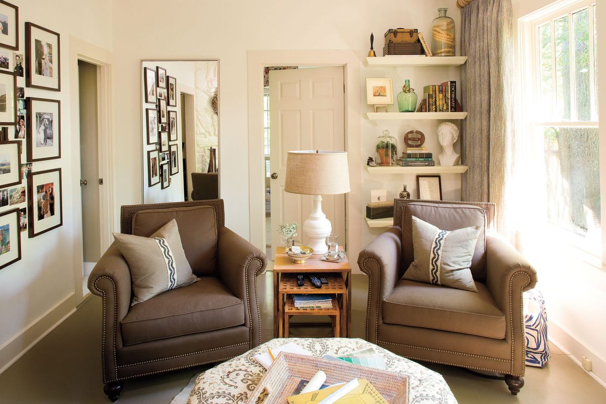 Living Room Decor with a Personal Touch: Club Chairs