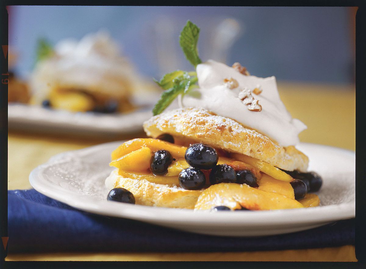Summer Peach Recipes: Southern Peach-and-Blueberry Shortcakes
