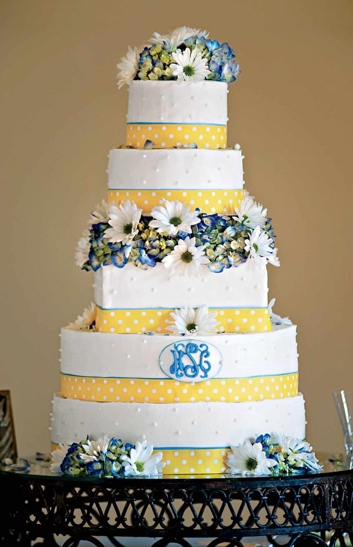 Polka-Dot Wedding Cake