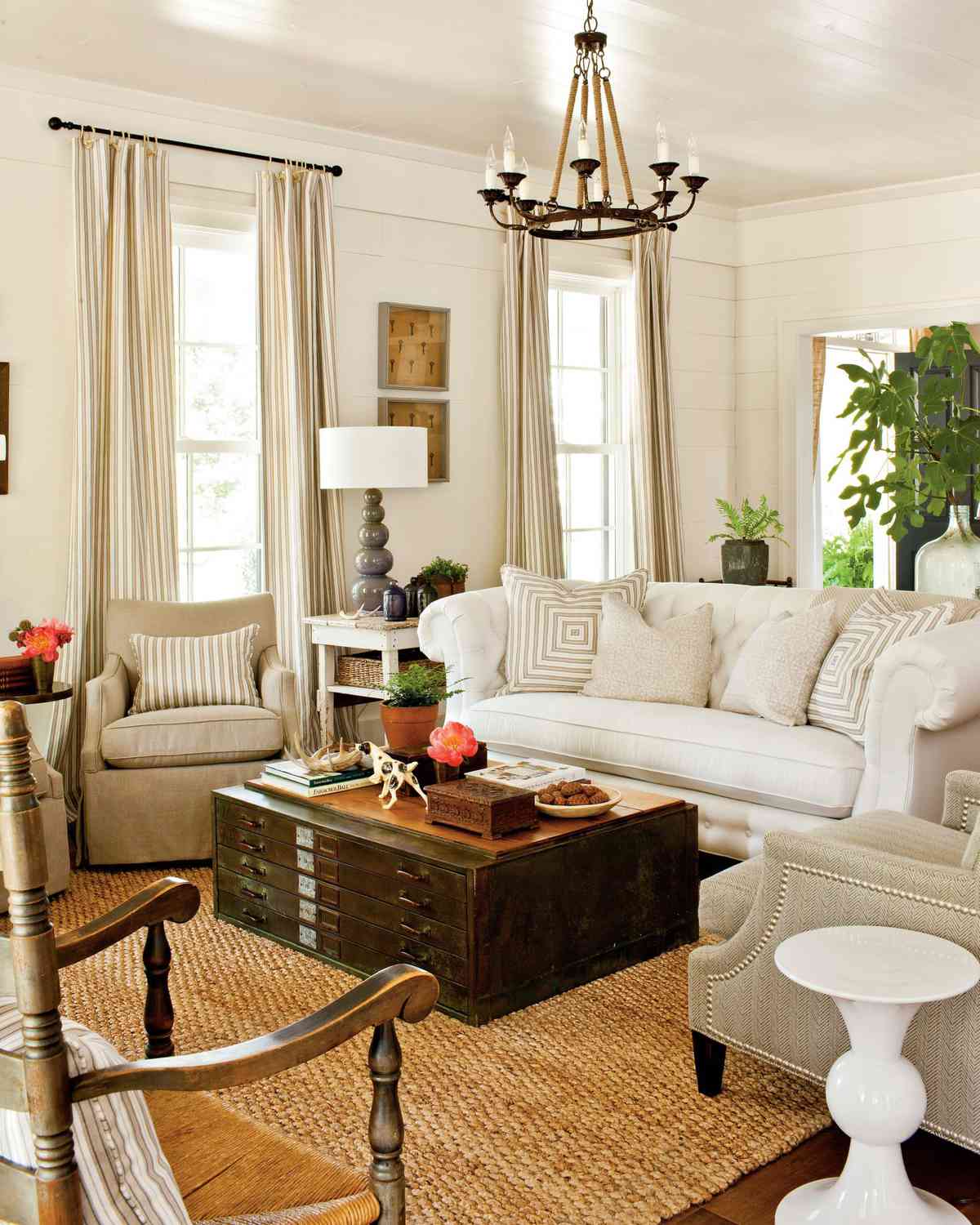 Choose a Statement Sofa for a Large Room