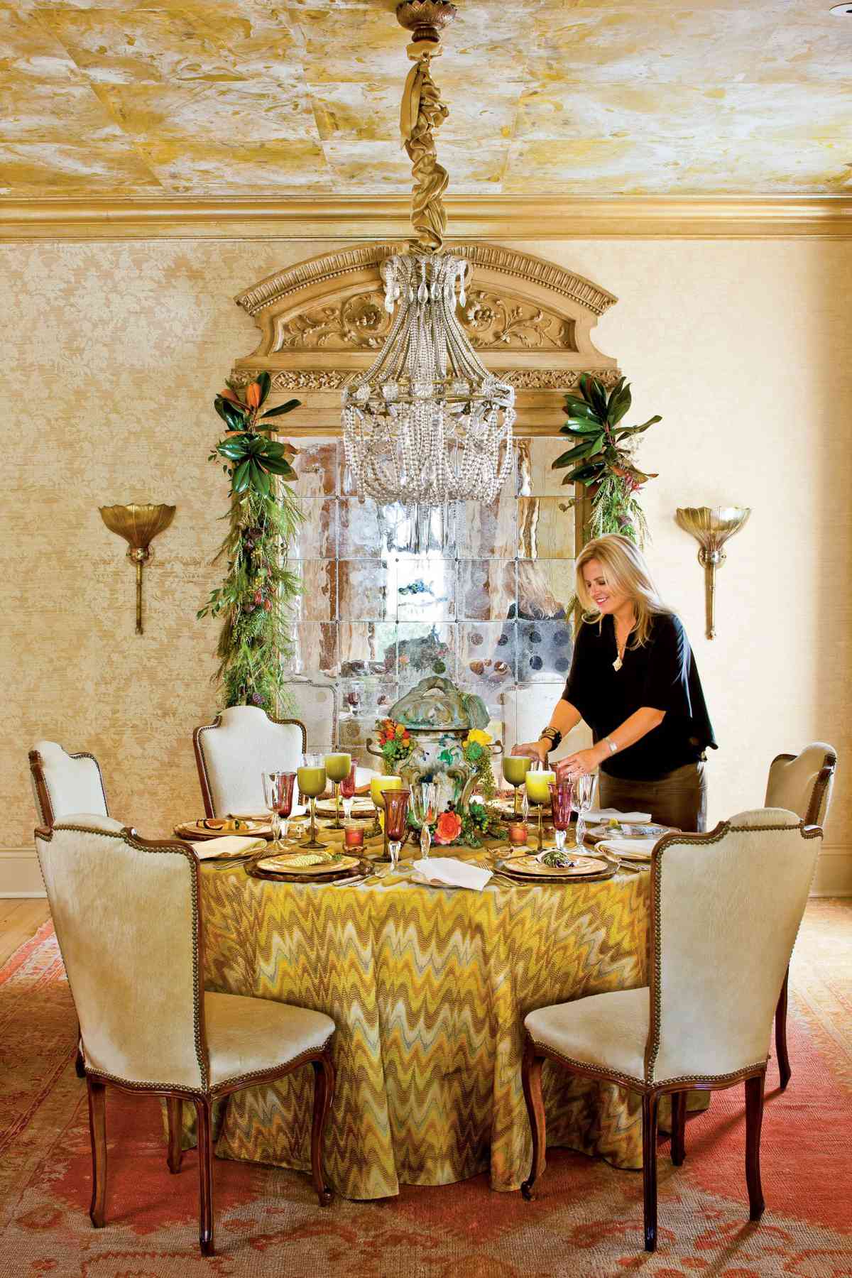 New Orleans-Style Table Setting