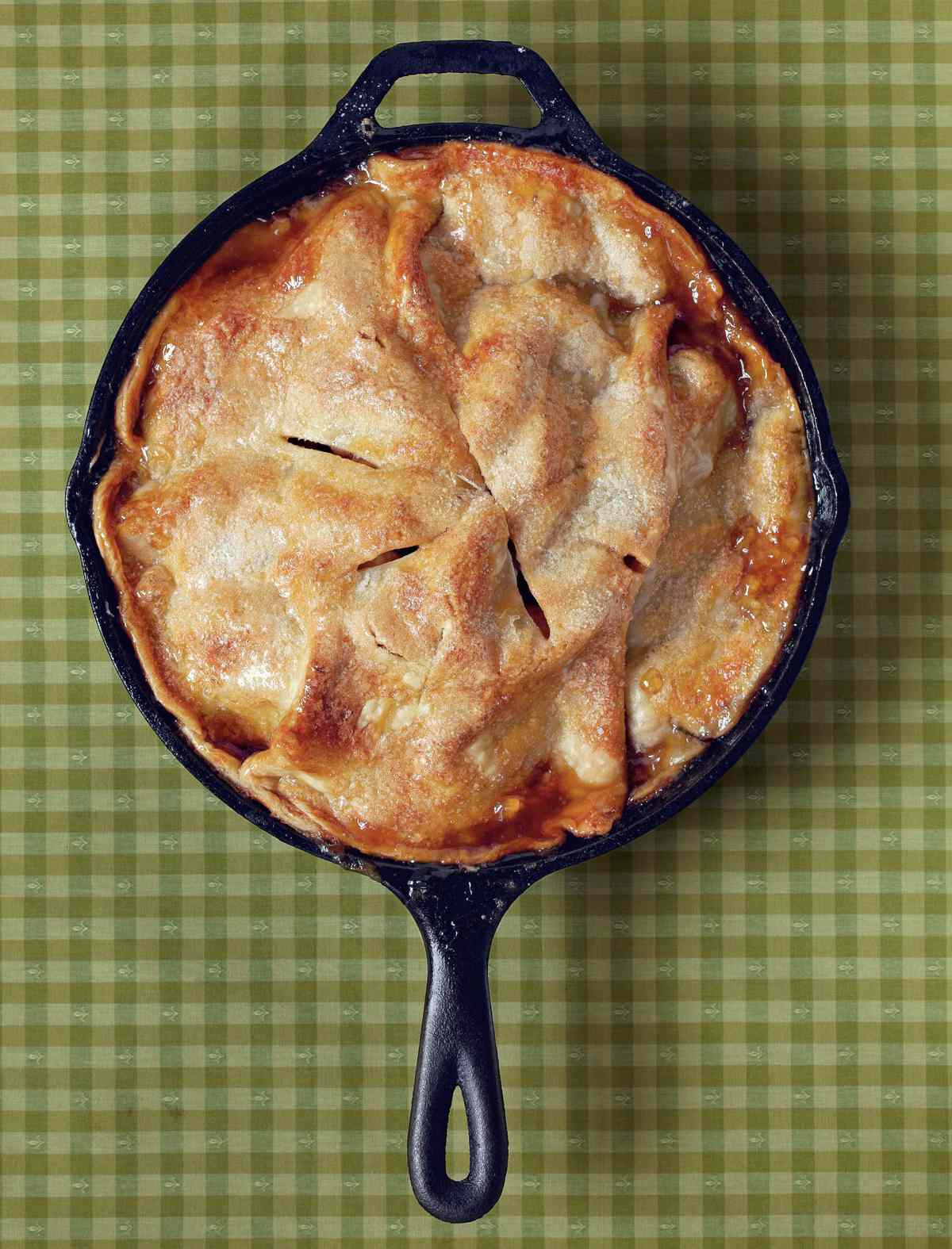 Easy Skillet Apple Pie
