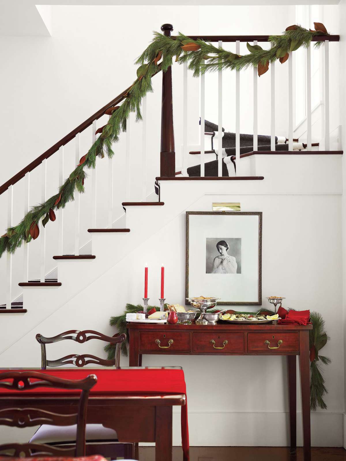 White Walls and Red Accents Christmas Foyer