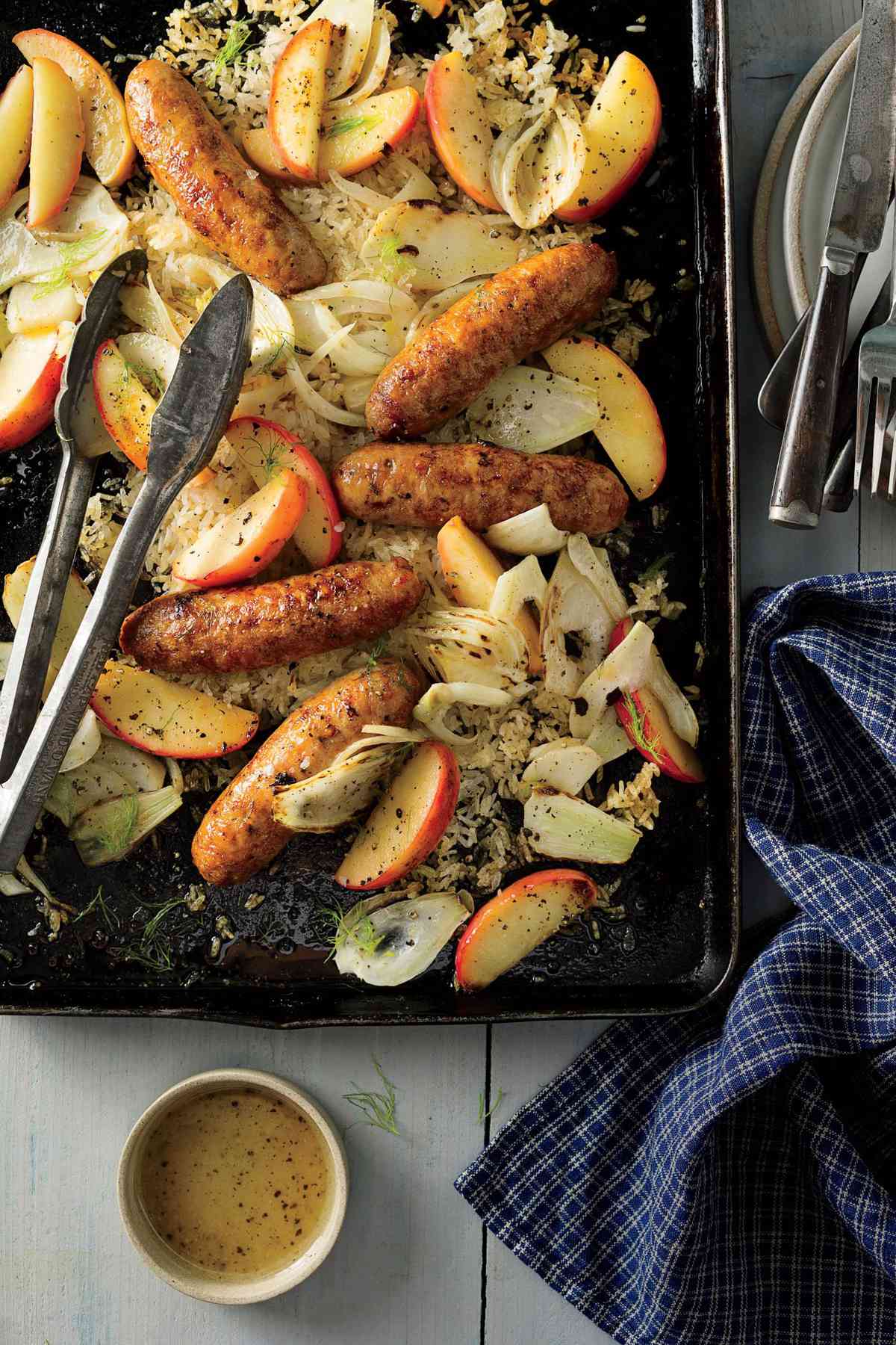 Chicken Sausage with Fennel and Apples