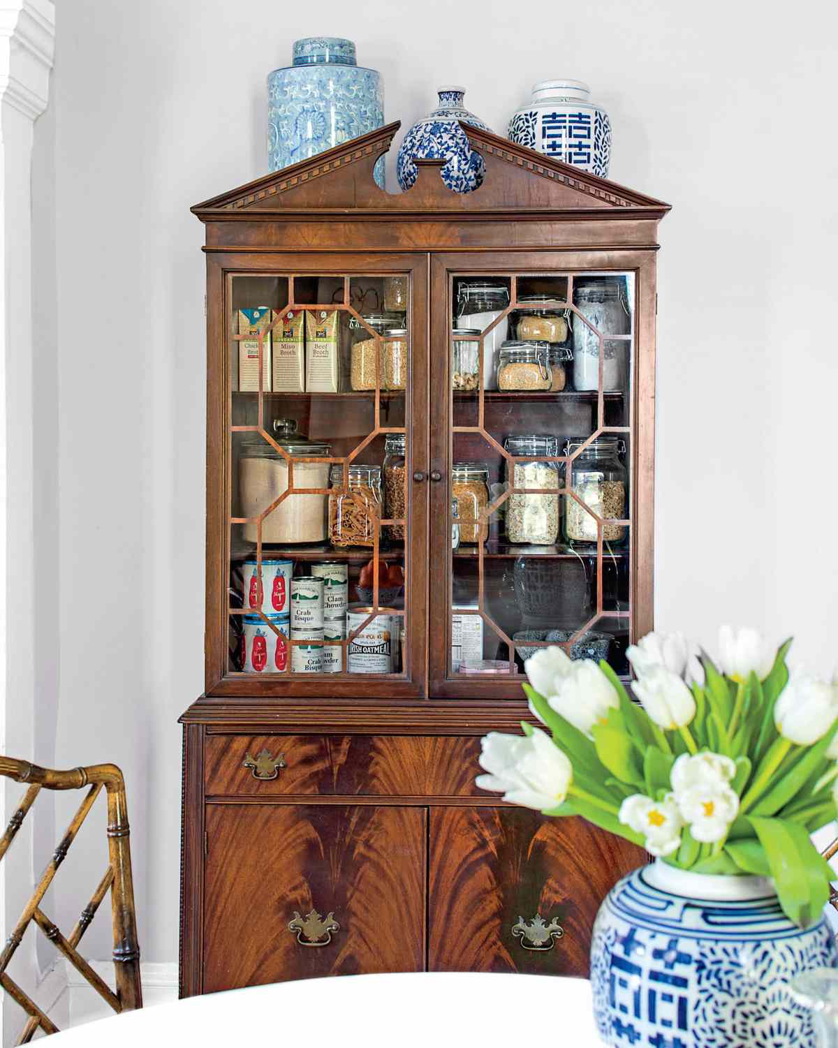 China Cabinet Used for Storage