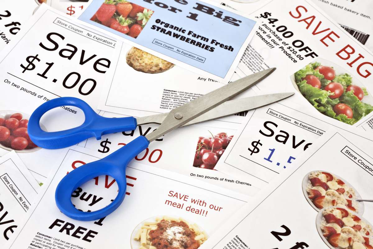 Do rely on savings apps for digital flyers and coupons.