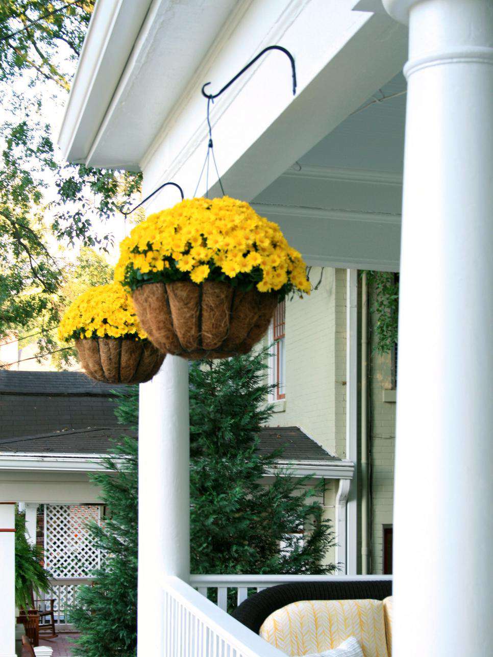 Incredible Ways to Decorate with Mums Hang 'Em Up