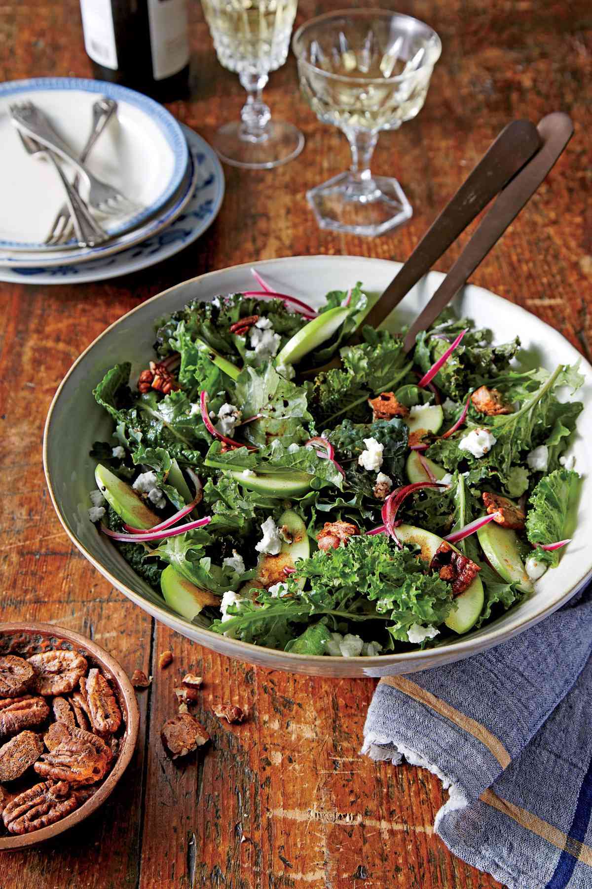 Apple and Goat Cheese Salad with Candied Pecans