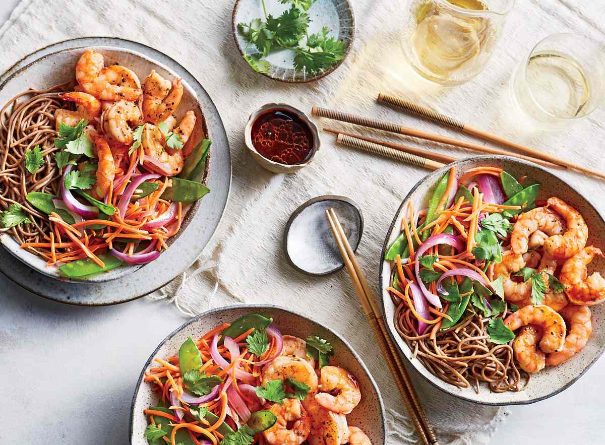 荞麦Noodle-and-Shrimp碗