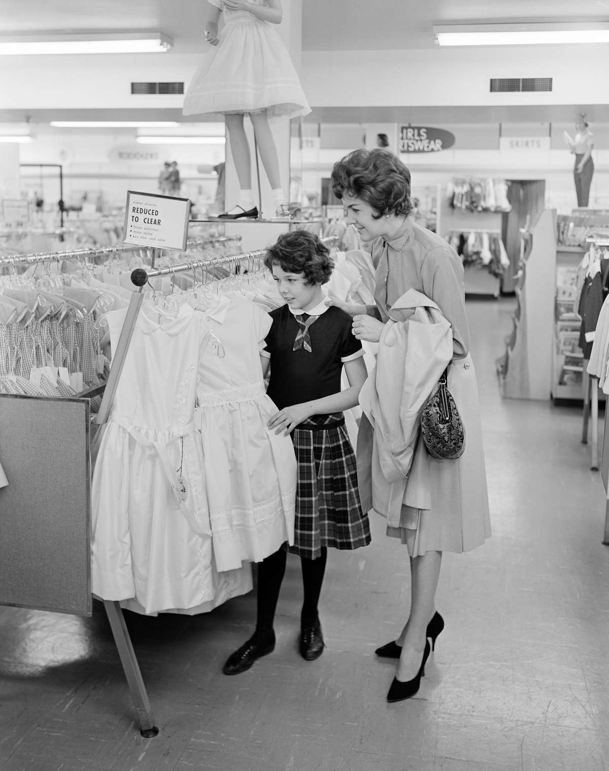 Mama and Daughter Drssing Shopping