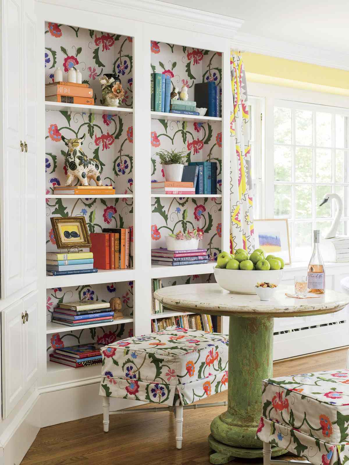 Dana Gibson Colorful Richmond Home Living Room Alcove