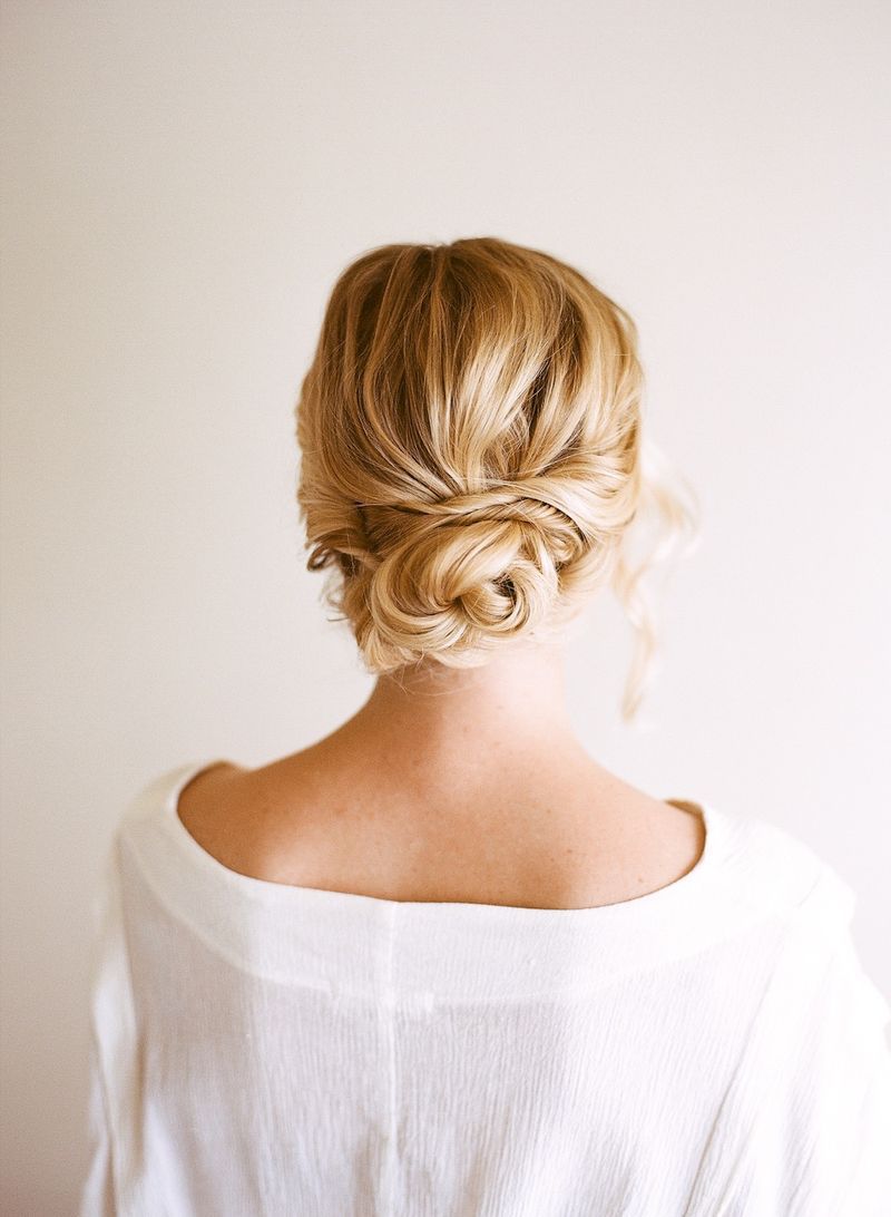 Easy and Pretty Updo