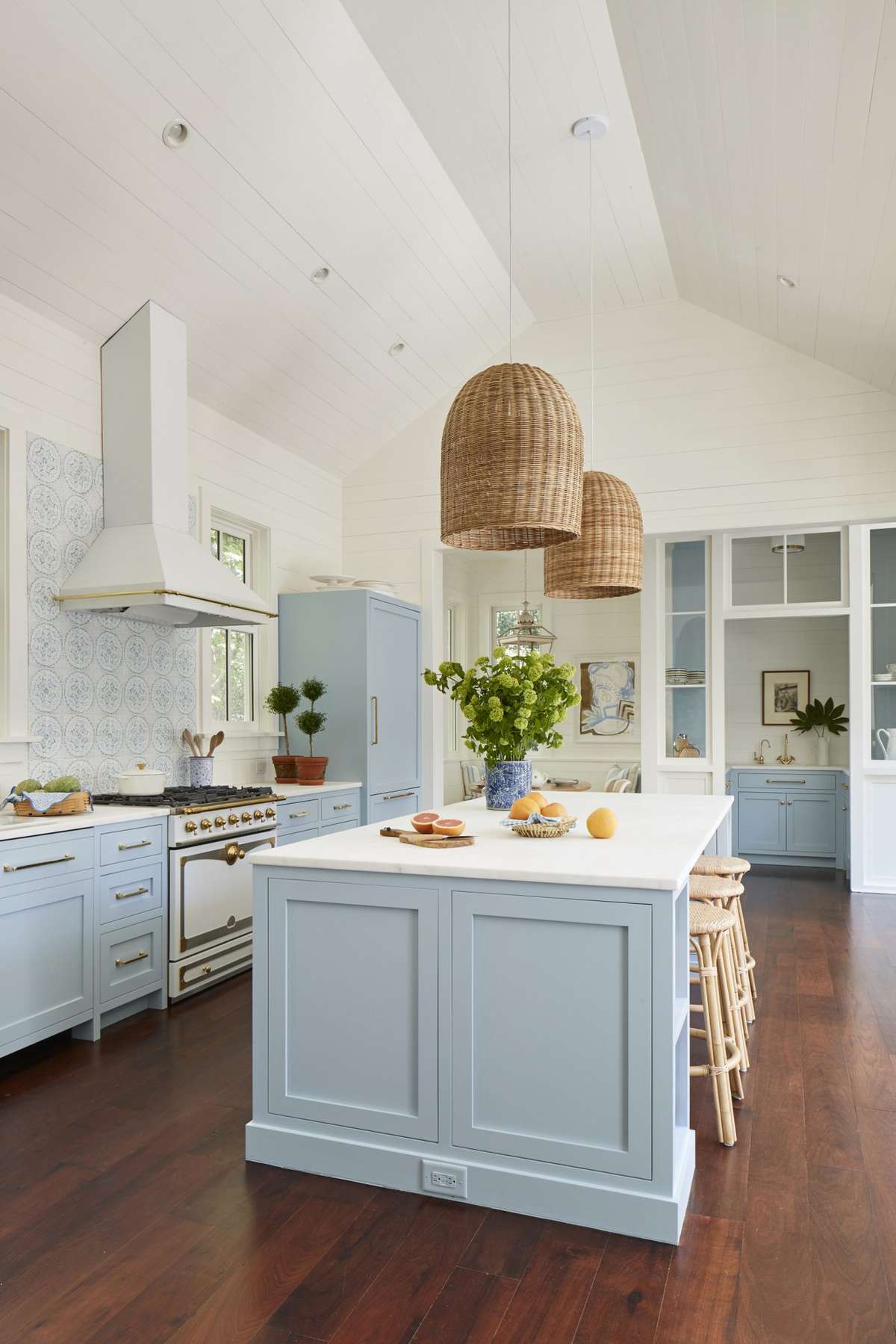 Julia Engel of Gal Meets Glam Charleston, SC Home Blue and White Kitchen