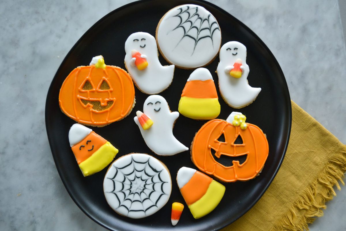 Hallowen Decorated Cookies