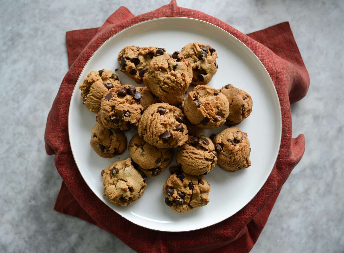 Peanut Butter-Chocolate Chip Cookies