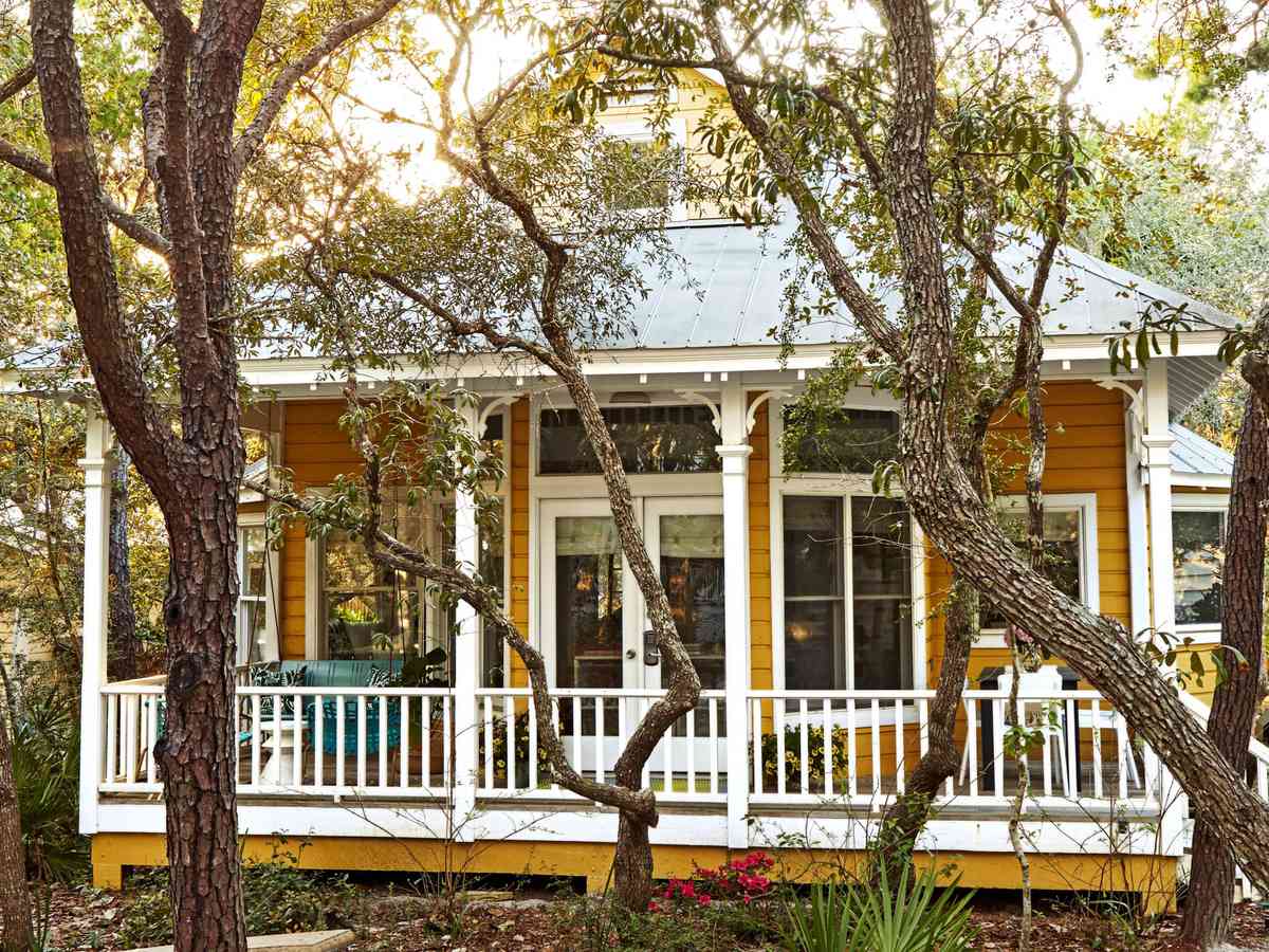 600 Square Foot Yellow Beach Cottage in Seaside, FL