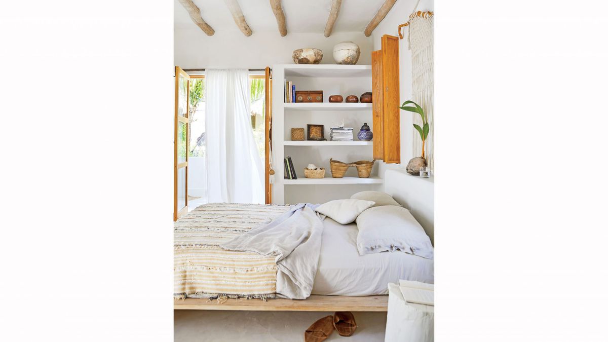 Simple island bedroom