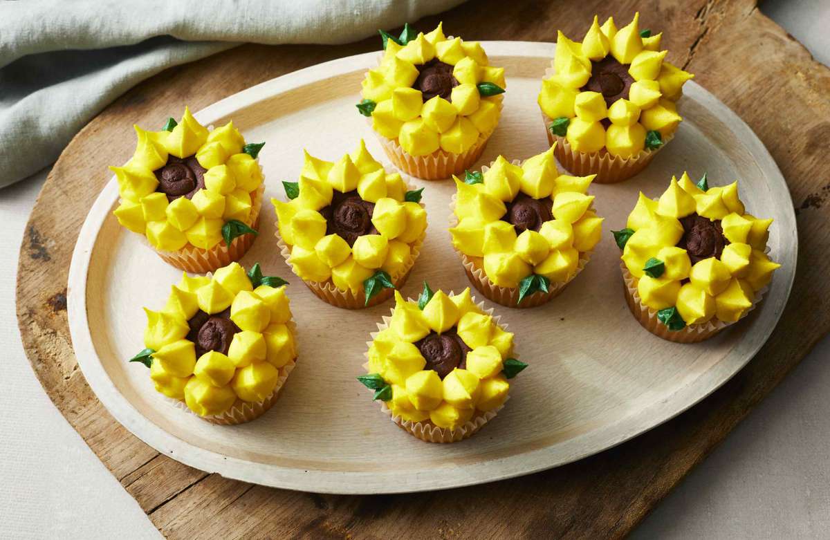 Sunflower Cupcakes 