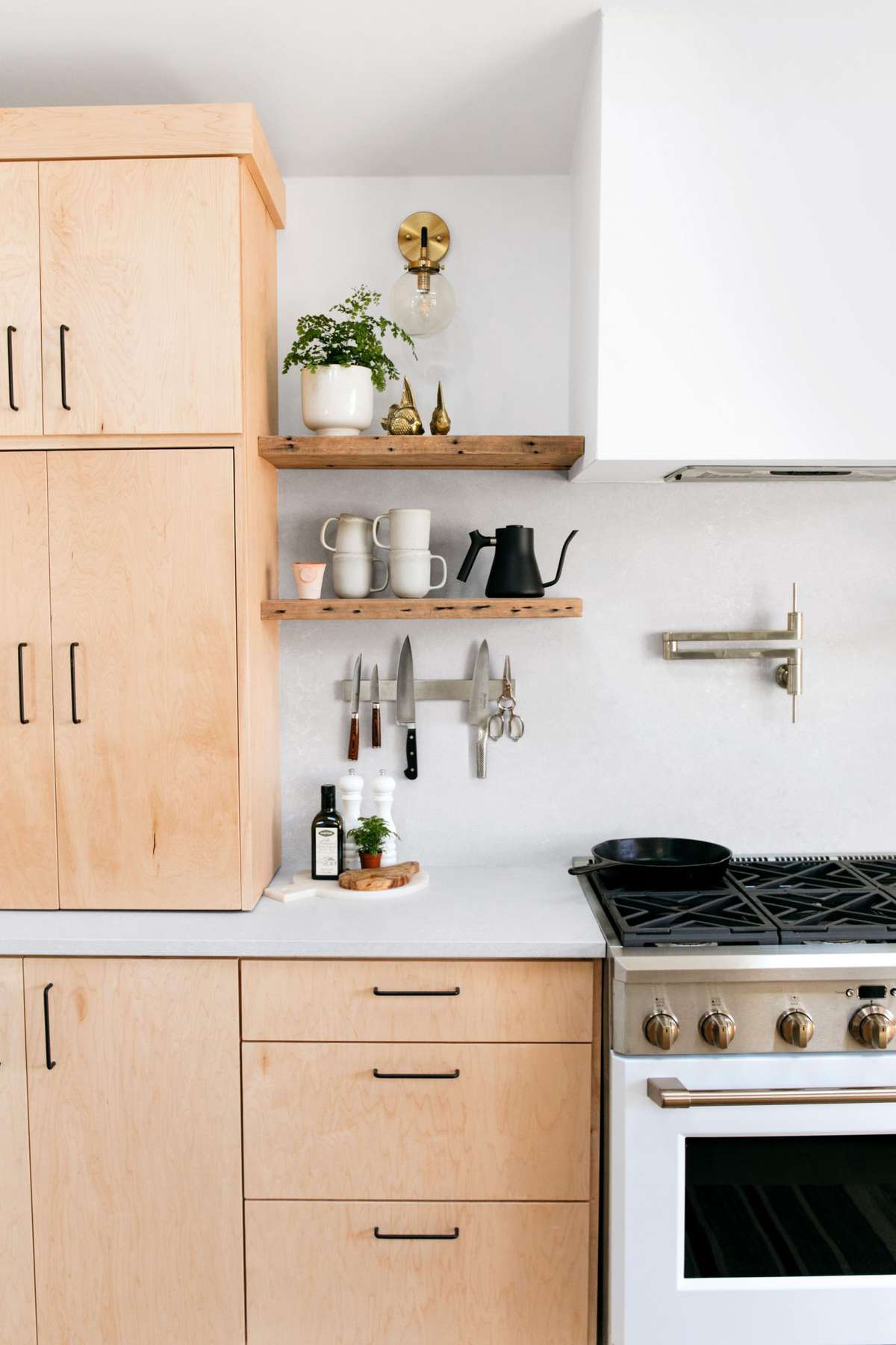Designer Kim Wolfe's San Antonio, TX Home Kitchen with Minimalist Design