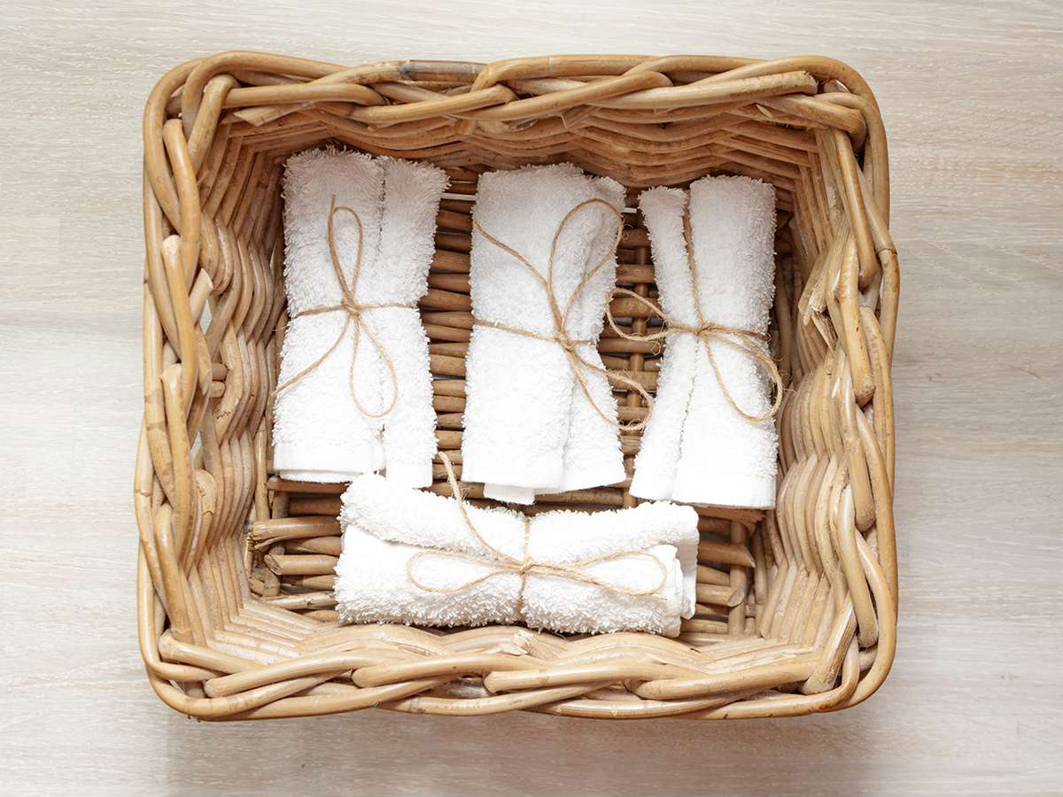 Hammam Linen White Hand Towels 4-Pack