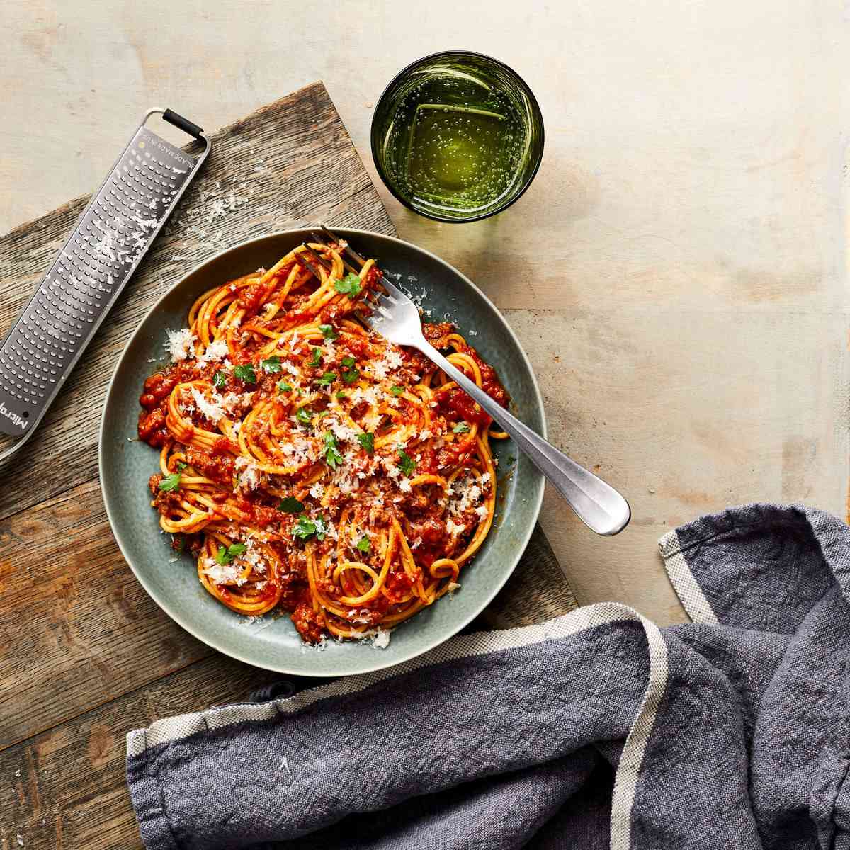 Spaghetti with Meatless Ragù