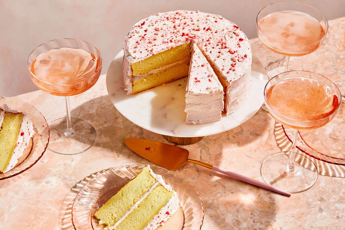 pink champagne cake