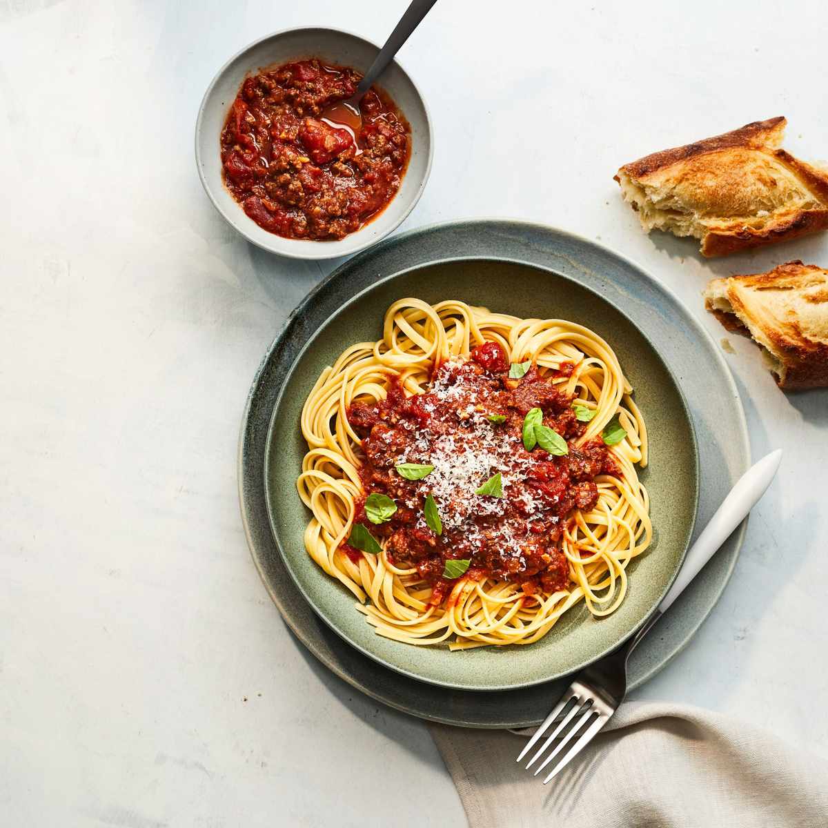 Fire-Roasted Tomato-and-Beef Ragù