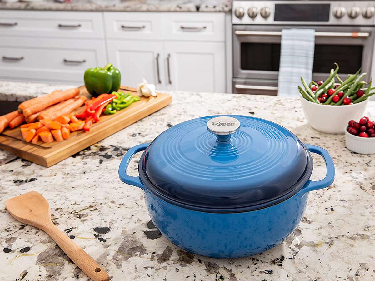 Lodge Dutch Oven Review