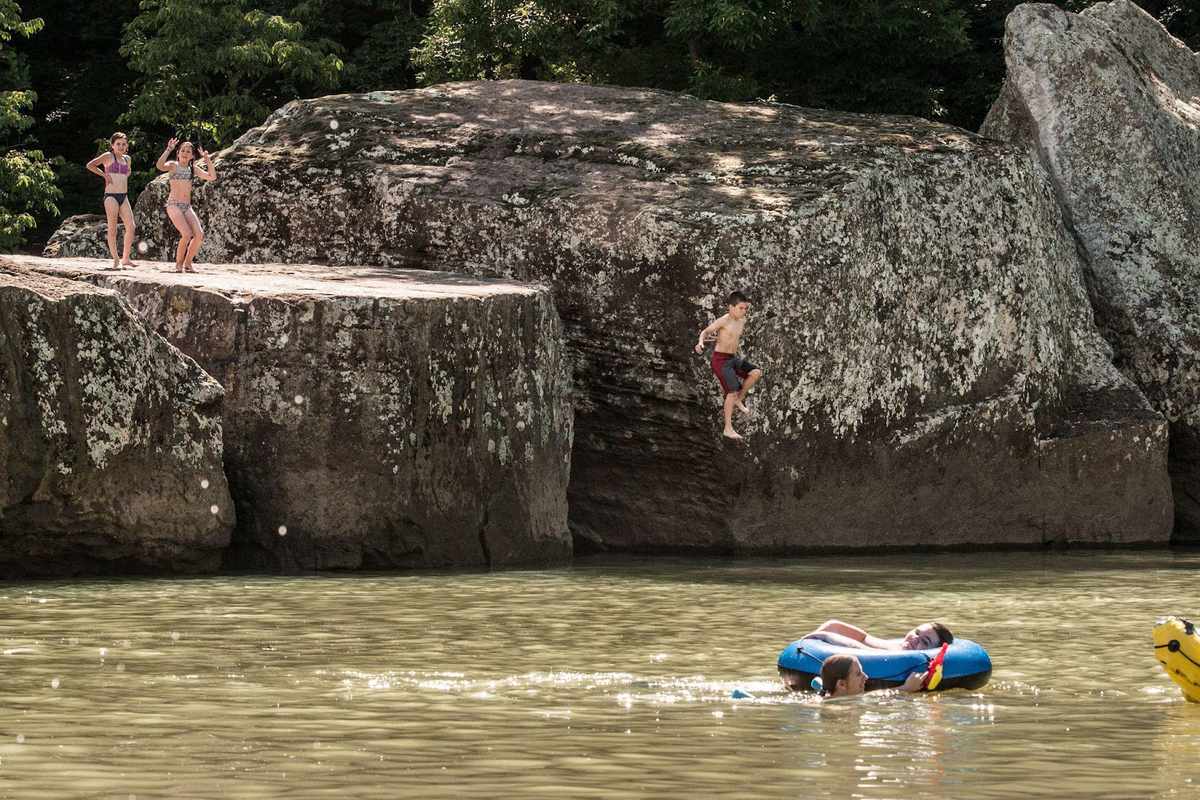 Arkansas: Long Pool Swimming Hole in Dover
