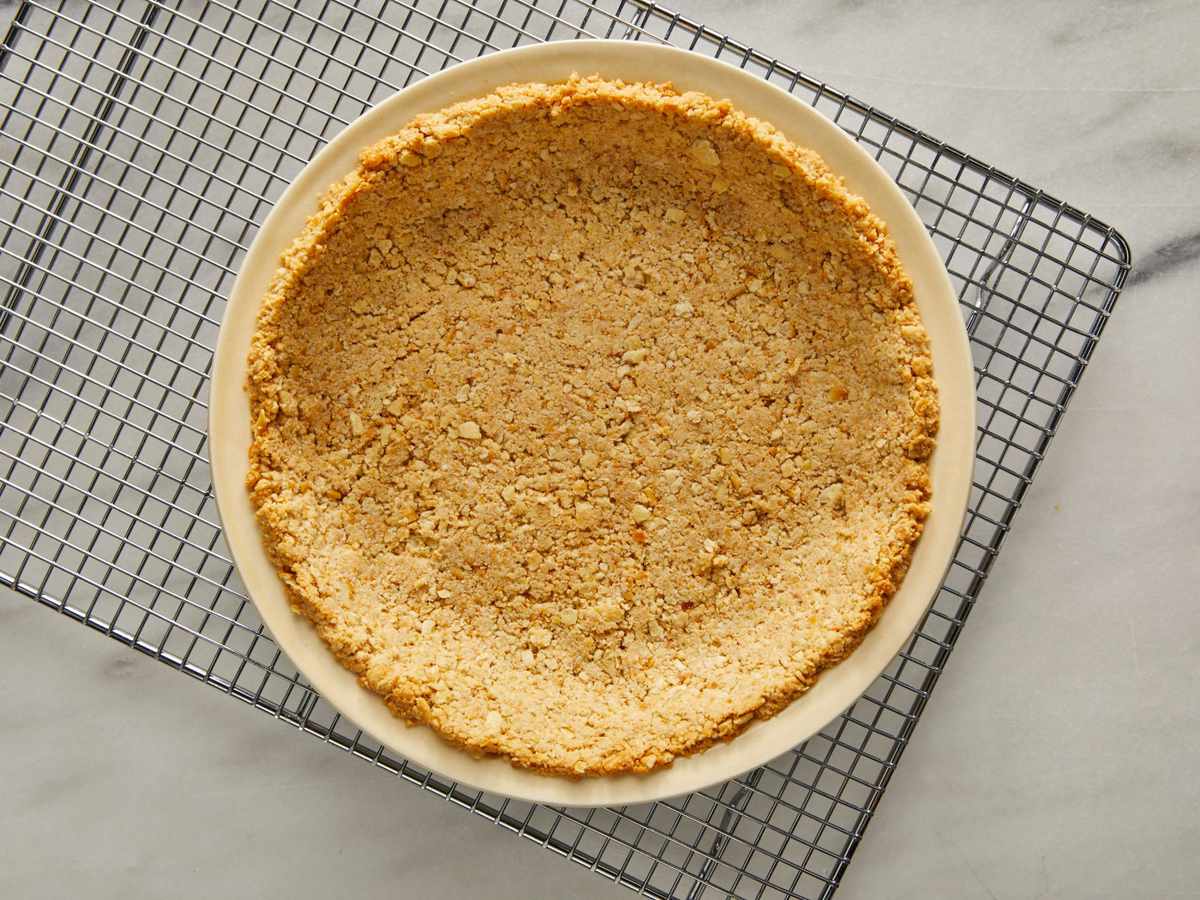 empty pie crust baked in a pie plate