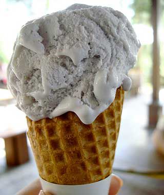 World&rsquo;s Strangest Ice Cream: Lavender Ice Cream