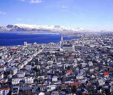 Affordable Arctic: Reykjav&iacute;k, Iceland