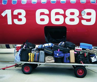 How to Avoid Luggage Theft: Fly Non-stop