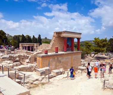 most-visited ancient ruins: Knossos