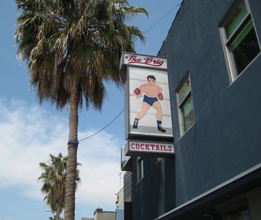 Best L.A. Bars for Celebrity Spotting: The Brig