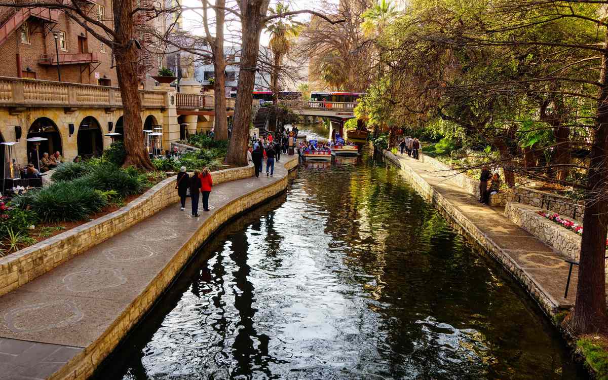 World's Most-Visited Tourist Attractions: San Antonio River Walk, San Antonio, TX