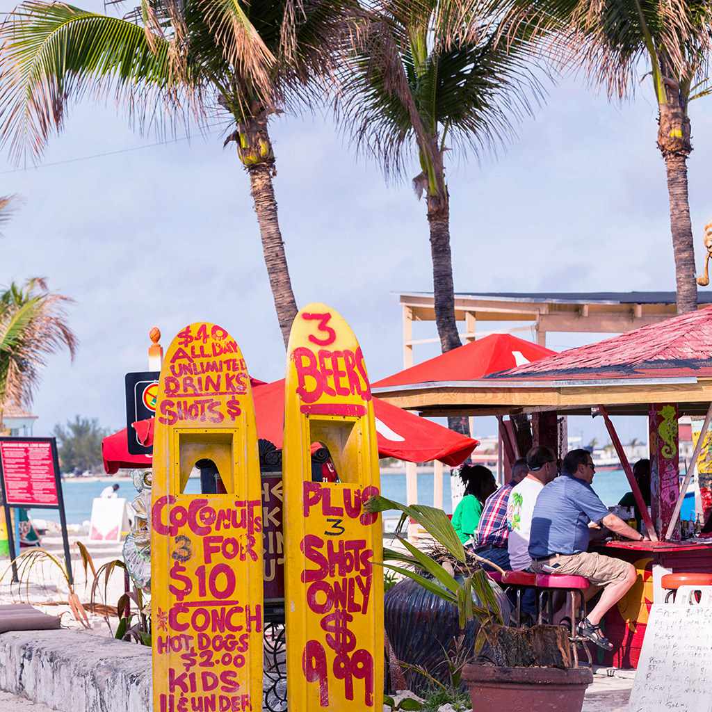 Best Bars in the Bahamas