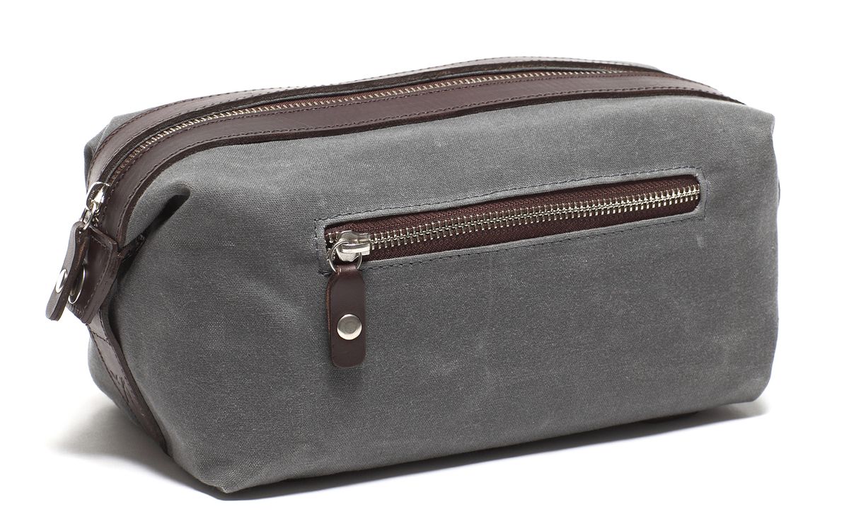 Father's Day Gift Guide: Ernest Alexander Dopp Kit