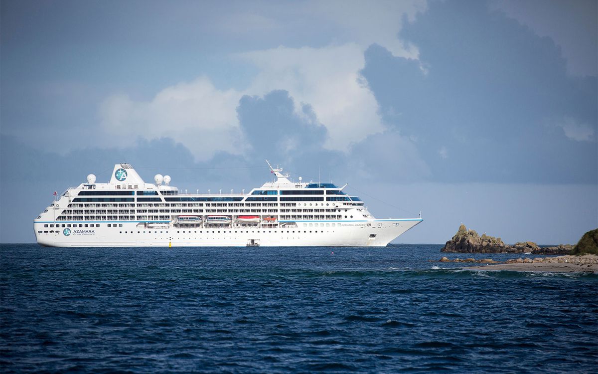 World&rsquo;s Best Cruise Cabins: Azamara Club Cruises, Large Ocean