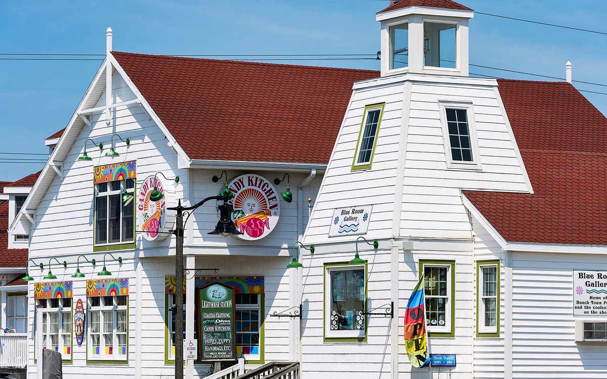 BETHANY BEACH, DELAWARE, UNITED STATES - 2012/05/08: Charming shops at Bethany Beach. (Photo by John Greim/LightRocket via Getty Images)